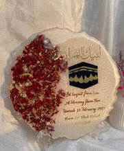 Personalized Umrah Mubarak Resin Plaque – Two-Colour Handmade Keepsake